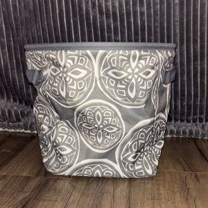 Thirty-One Gray Patterned Storage Basket